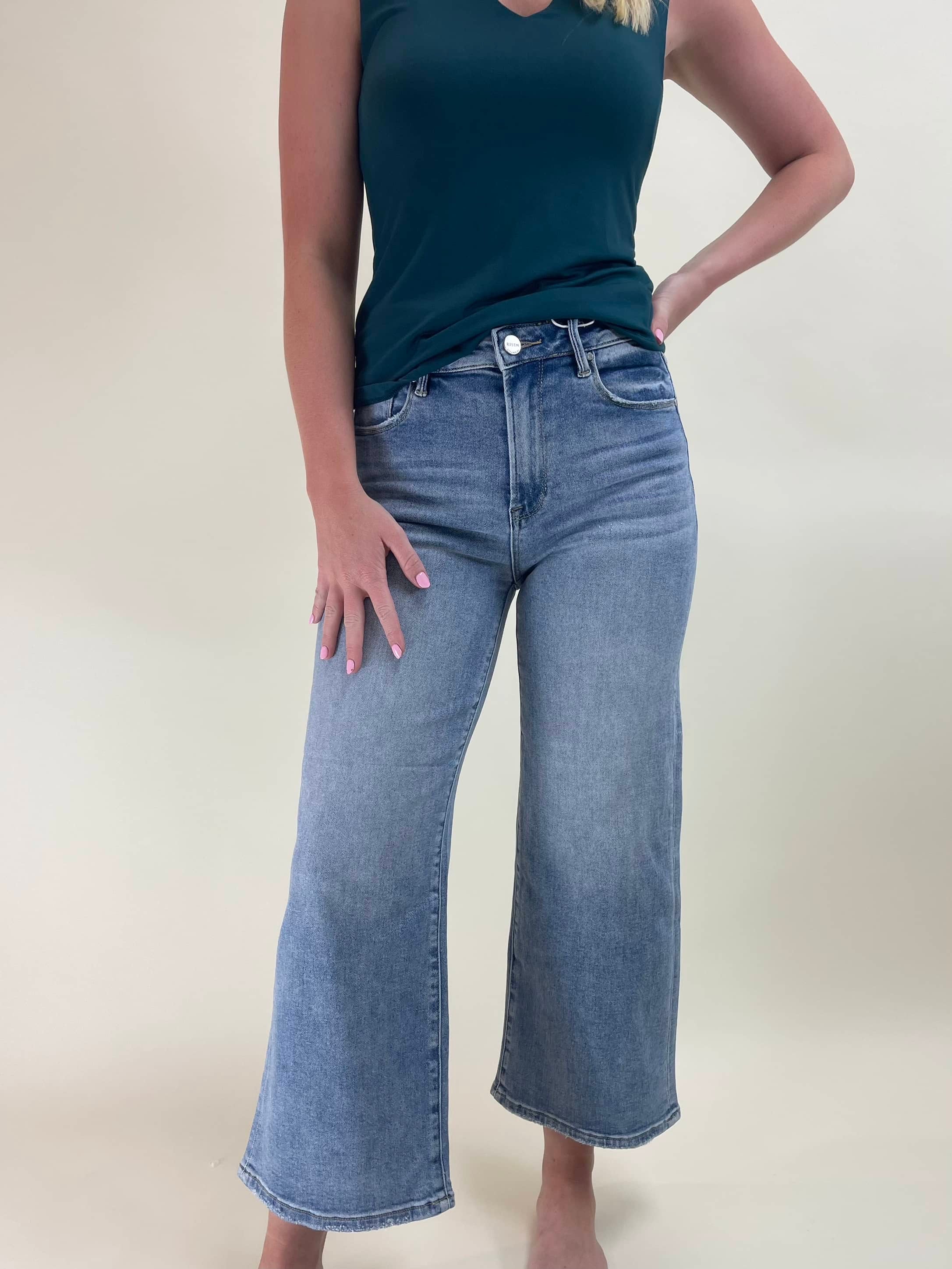 Risen High Rise Wide Leg Crop Jeans - Medium Wash – Pineapple Lain