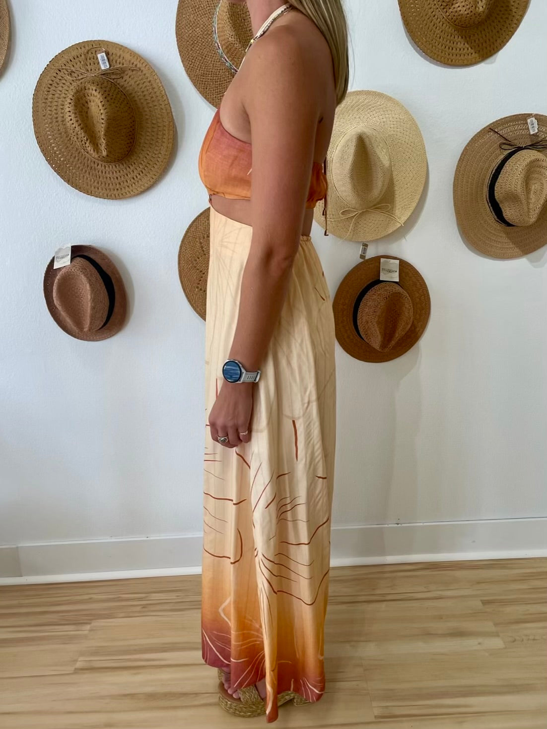 Sol Dourado Cutout Maxi Dress Medium Sol Dourado Cutout Maxi Dress Medium