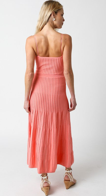 Olivaceous Ribbed Knit Midi Dress - Coral