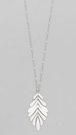 Metallic Leaf Pendant - Silver - Pineapple Lain Boutique